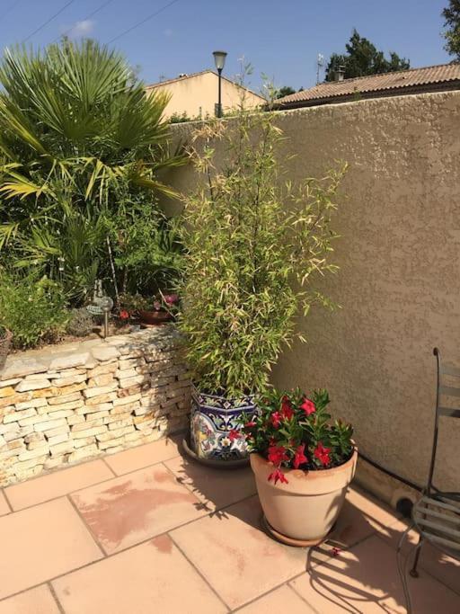 Au Pied Du Massif Des Costes Holiday home *