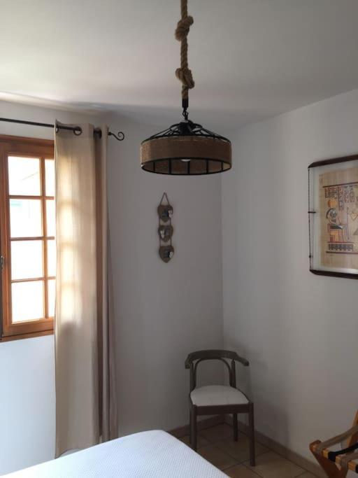 Au Pied Du Massif Des Costes Holiday home