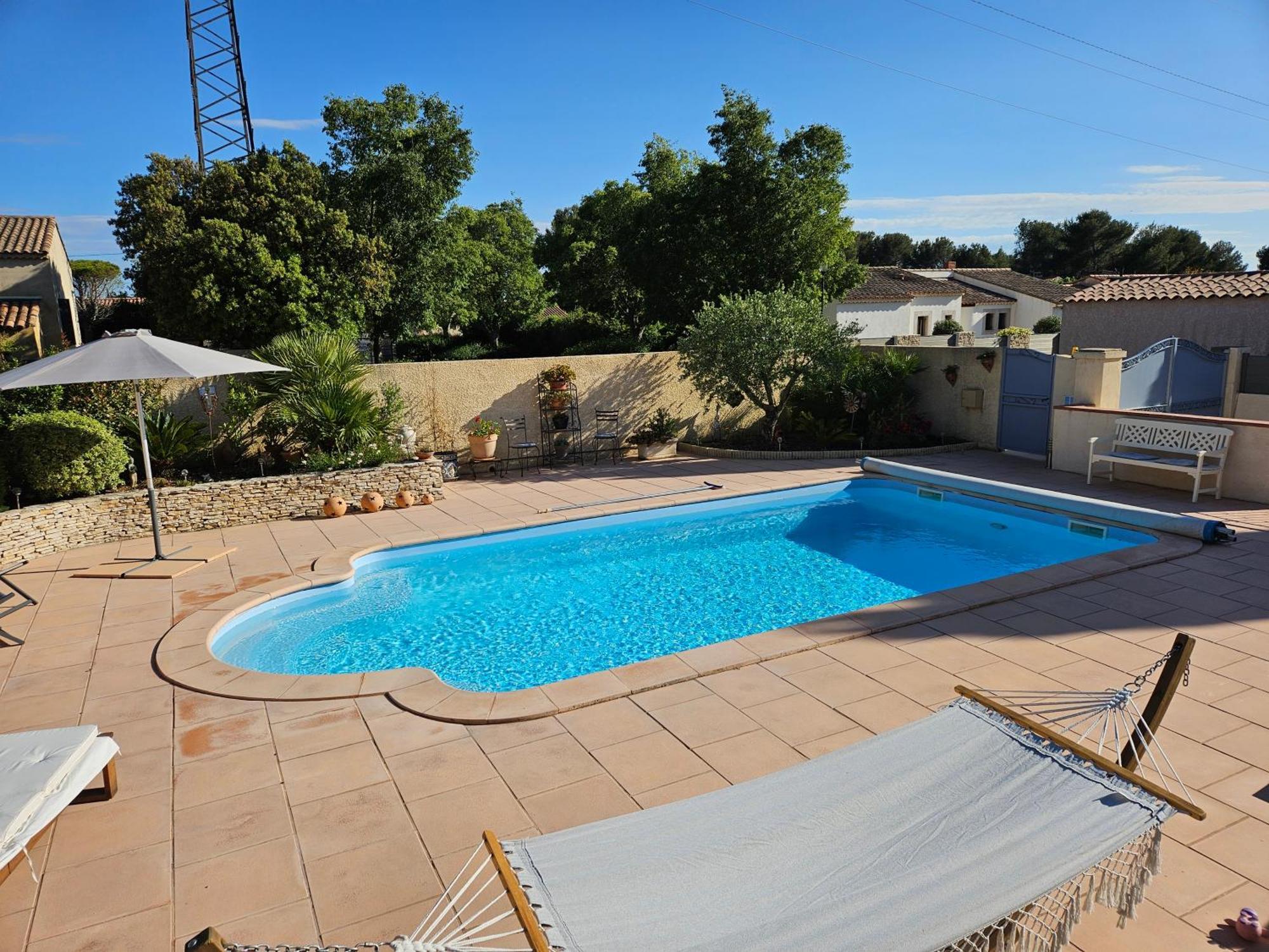 Au Pied Du Massif Des Costes Holiday home *