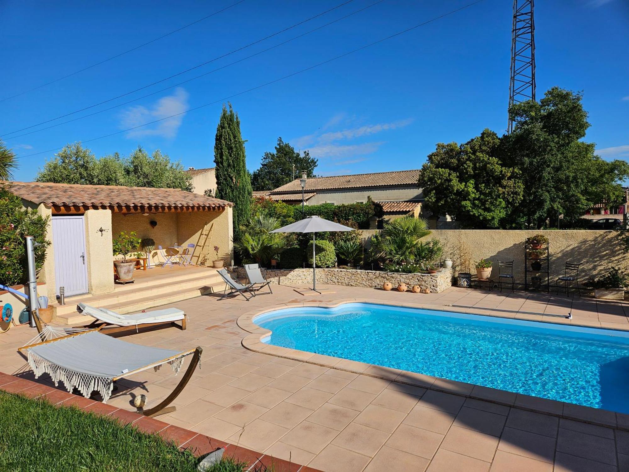 Au Pied Du Massif Des Costes Holiday home *
